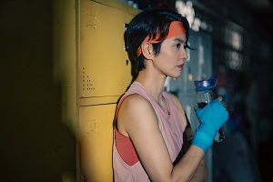  梁咏琪 